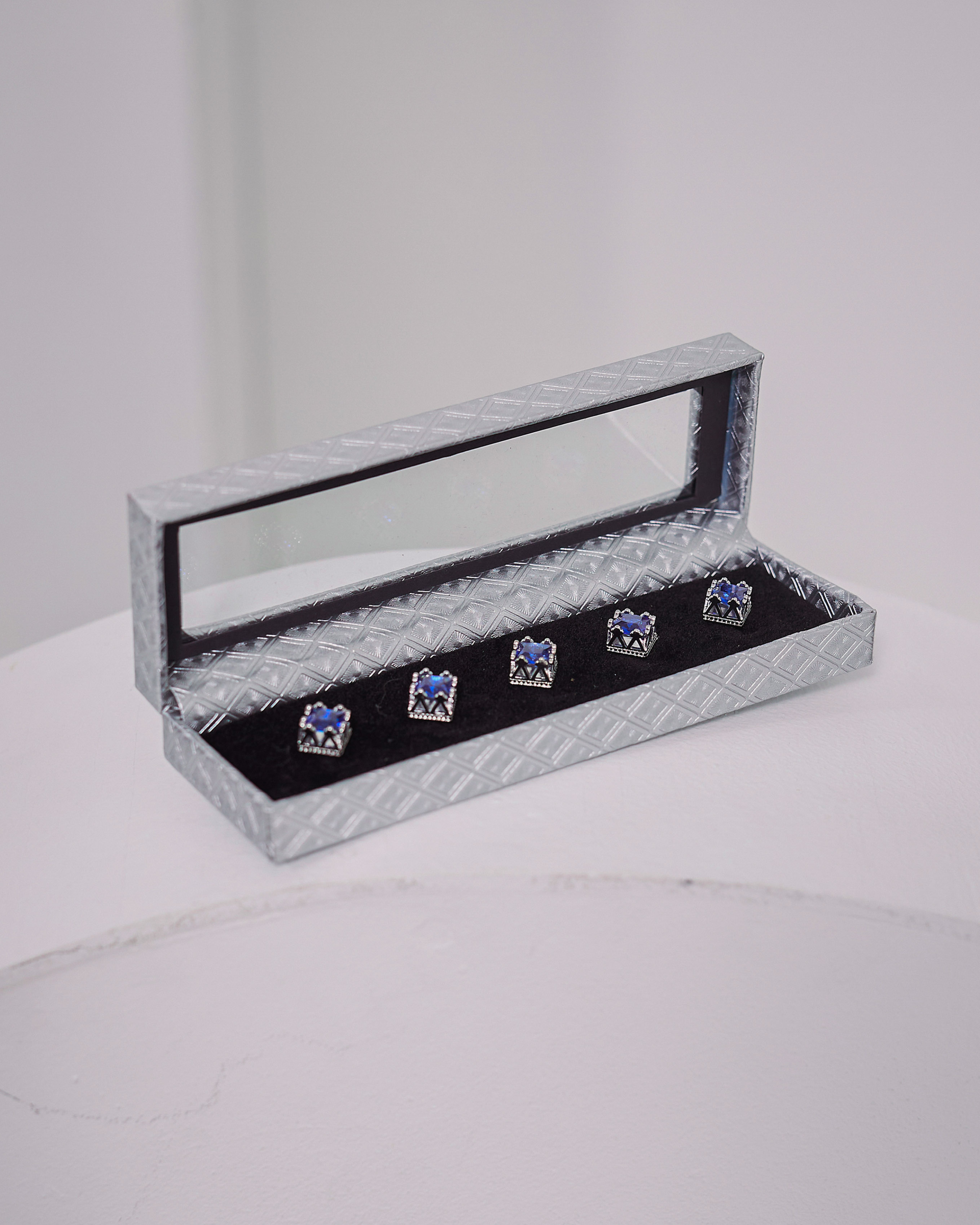 BUTANG JEBAT IN NAVY BLUE